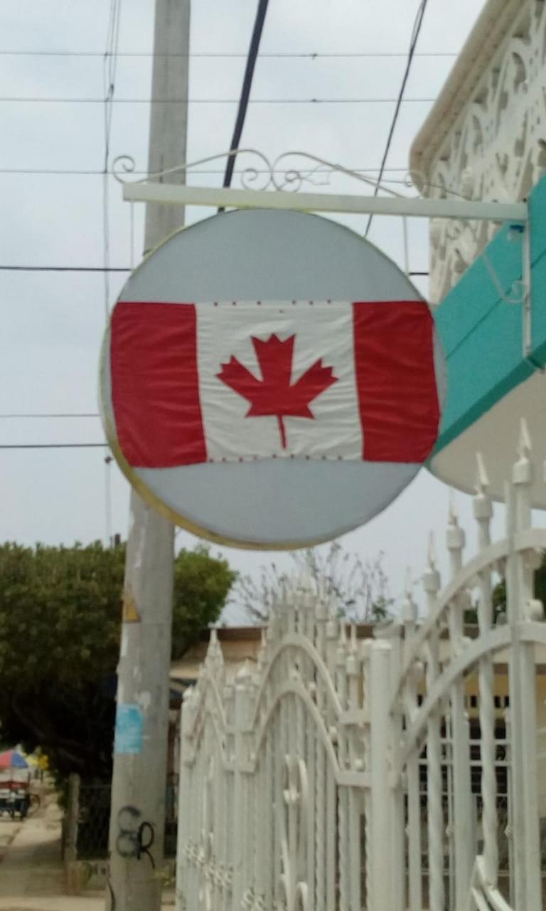 Canadian House Tolú Exterior foto